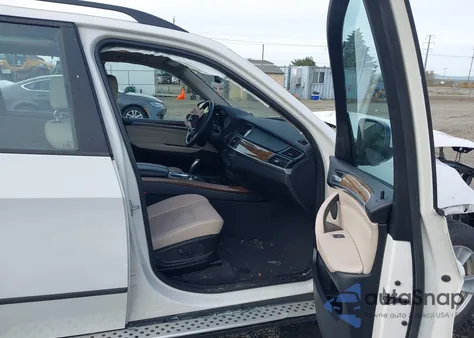 2013 BMW X5 xDrive35I/xDrive35I Premium/xDrive35I Sport Activity from USA, damaged, VIN 5UXZV4C57D0B00367